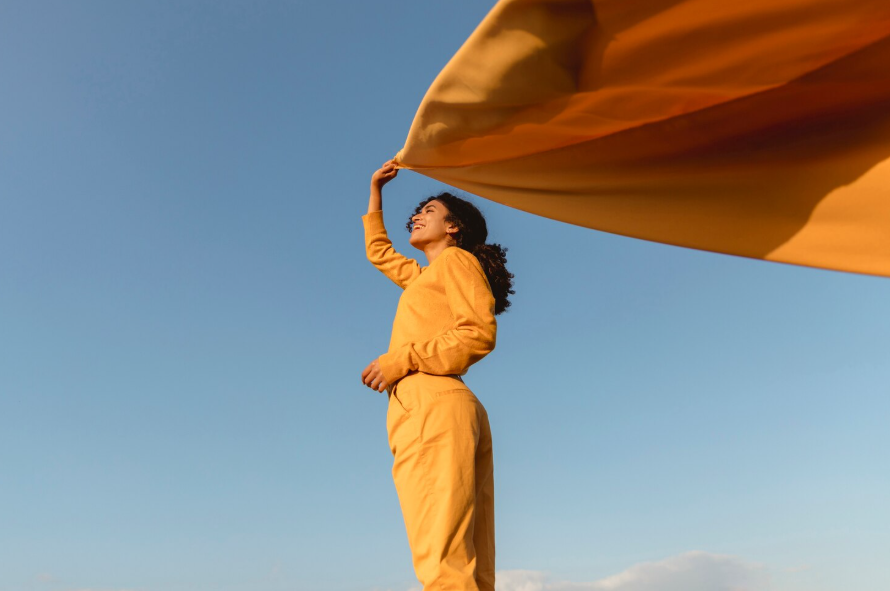 Mindful Dressing: The Art of Slow Fashion